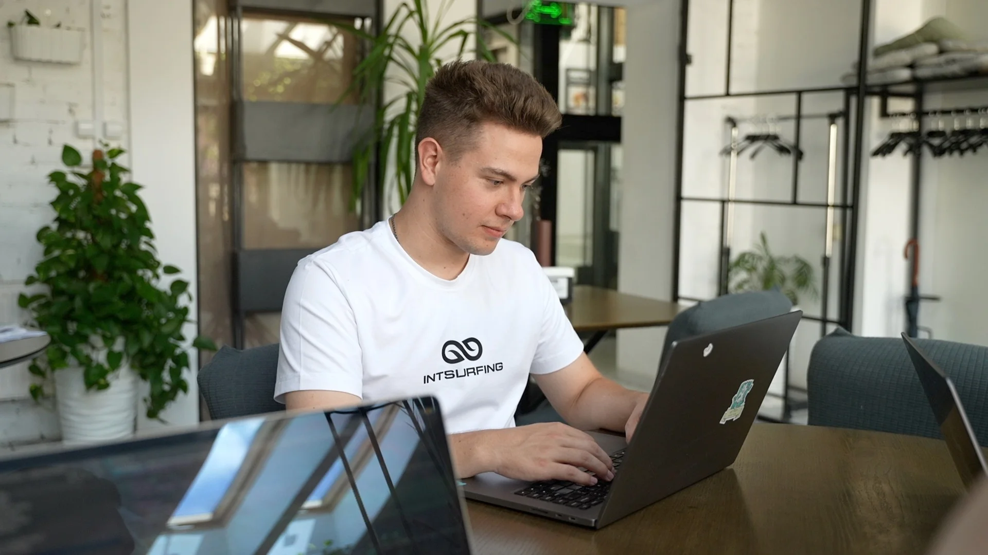 Outsourcing AWS enterprise system architecture development