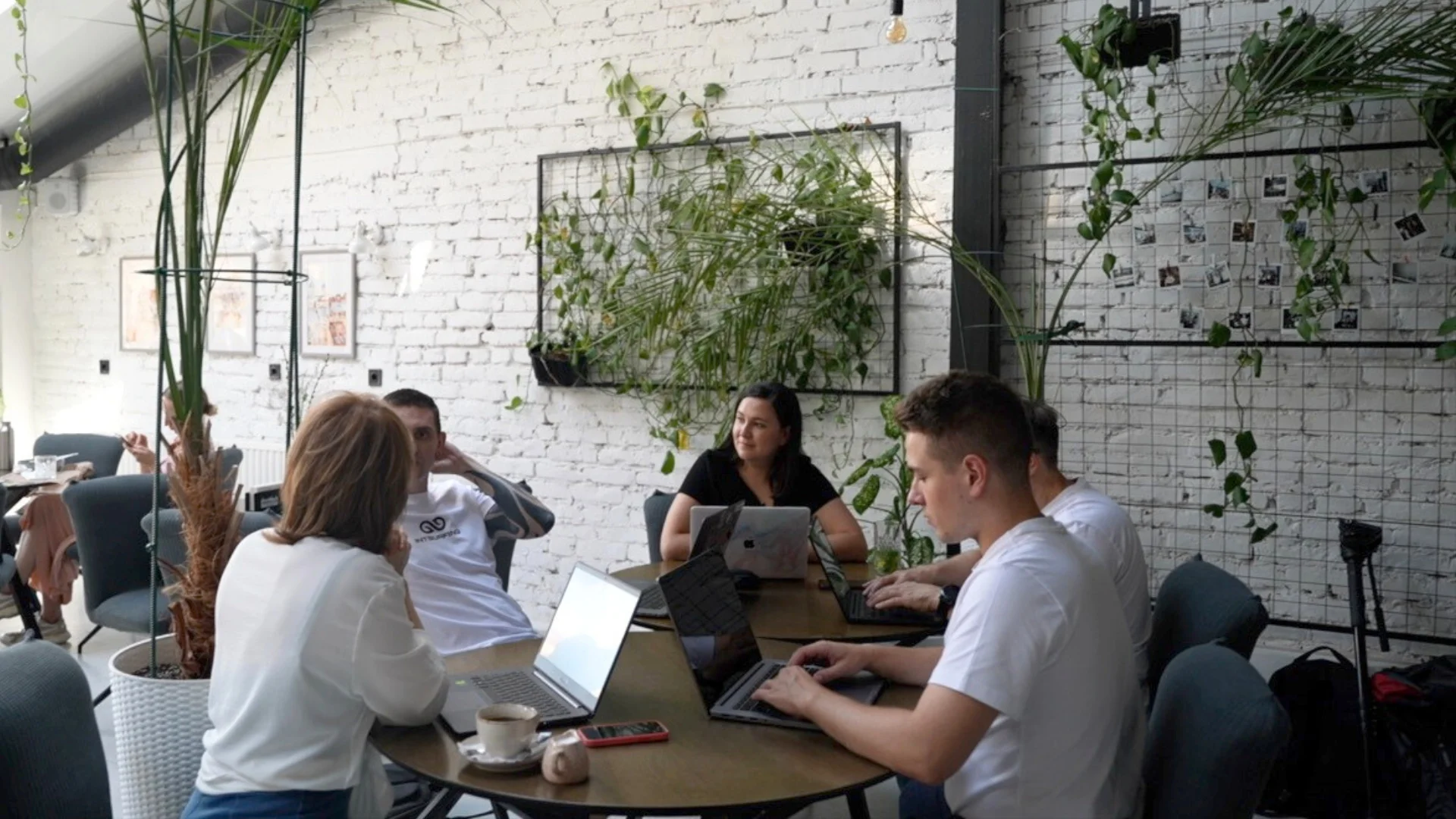 Outsourcing big data engineering with .NET | Intsurfing